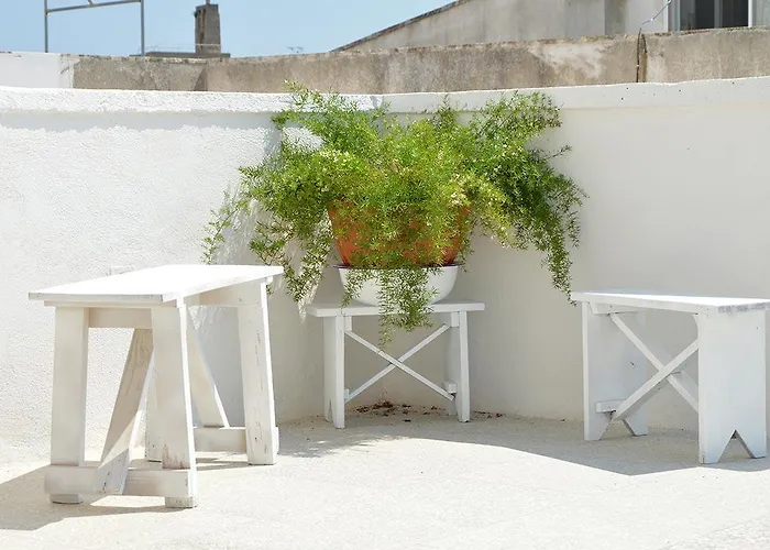 Palazzo Marzo Отранто