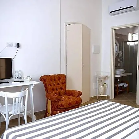 Oda ve Kahvaltı Palazzo Marzo 4*