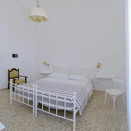 Palazzo Marzo Bed & Breakfast 4*