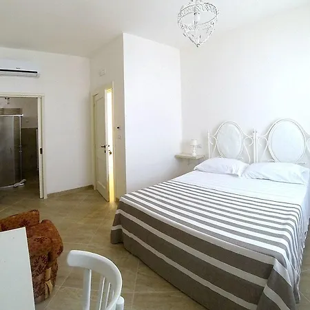 Palazzo Marzo לינה וארוחת בוקר 4*
