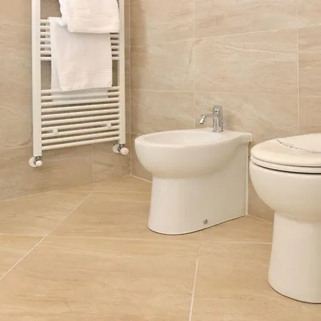 Palazzo Marzo 4*